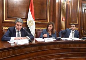 "سياحة النواب" تبحث مع وزير الطيران تشغيل مطار النزهة وخط اليابان