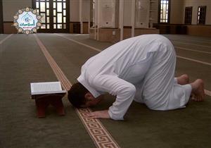 ما حكم استقبال القبلة في سجود التلاوة؟.. الإفتاء توضح 