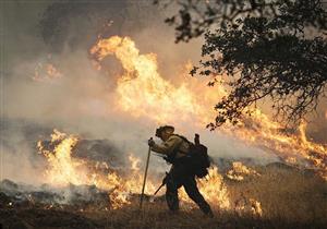 فرق الإطفاء الأمريكية تنجح فى الحد من انتشار حريق ولاية يوتا