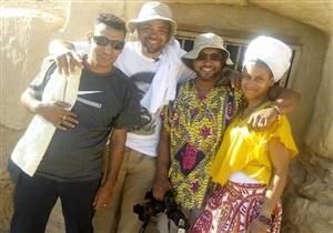 بالصور.. وفد تليفزيوني أمريكي يروج للسياحة في أسوان