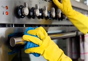 بمشاركة 200 فنان.. "خِرَق" تنظيف المطبخ في معرض فني بأوروبا 