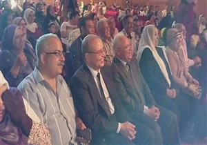 بالصور.. محافظ بورسعيد يفتتح مهرجان المسرح المدرسي الأول
