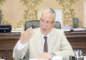 محافظ المنيا: غرامة ١٥ ألف جنيه على أي سيارة تلقي مخلفات بالمياه والطرق