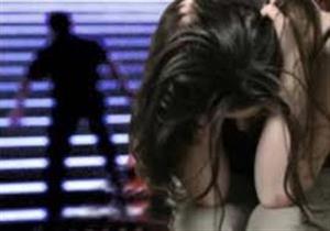 "يا تيجي يا نفضحك".. تفاصيل تهديد فتاة بفيديوهات فاضحة في مصر الجديدة