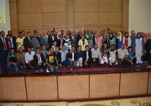 محافظ الوادي الجديد يشدد على ضرورة تفعيل دور الأحزاب 