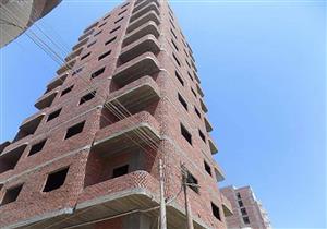 بدء أعمال إزالة البرج المائل ببني مزار في المنيا