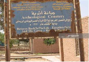 بالصور.."جبانة قويسنا الأثرية".. الكنز المحاصر بالقمامة والإهمال