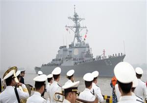 بارجة أمريكية تقترب من جزيرة اصطناعية في بحر الصين الجنوبي 