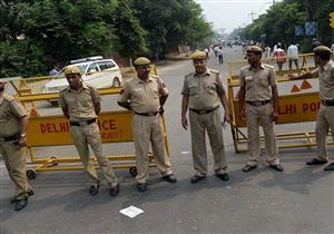 الهند تبدأ تخفيف إجراءات الإغلاق بالمناطق الريفية وتسمح باستئناف الأنشطة الضرورية