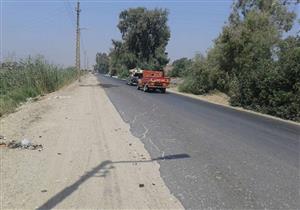 تمهيد وإصلاح طريقين لتكرار الحوادث عليهما بأسيوط