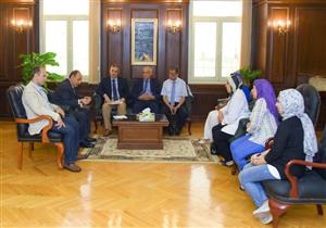 "الصحة" ومحافظة الإسكندرية يبحثان تفعيل مبادرة الكشف المبكر عن روماتيزم القلب