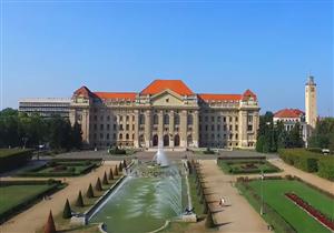 جامعة دبرتسن المجرية تمنح الدكتوراه الفخرية لبوتين 