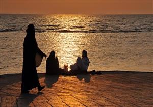 السعودية- سياحة العمرة أجدى من سياحة البيكيني!