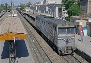 توقف قطار الصعيد لمدة ساعتين في البدرشين