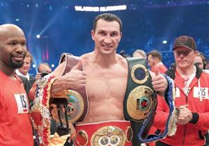 كليتشكو بطل العالم يعتزل الملاكمة 