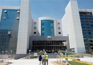 صحة المنيا.. التصريح بدفن الطبيبتين ضحيتي "ميكروباص الصحراوي"