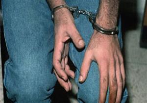 ضبط 20 طربة حشيش و800 قرص ترامادول بحوزة عامل في أسيوط