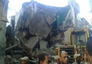 بالصور.. استمرار البحث عن ضحايا أو مصابين تحت أنقاض المنزل المنهار بسوهاج