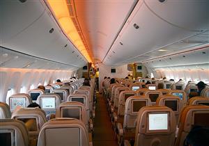 إقلاع طائرة أبوظبي بعد تأخير 5 ساعات بمطار القاهرة