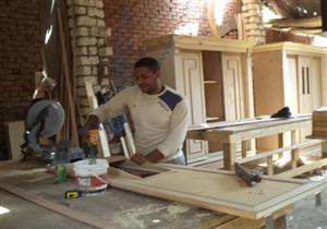 بالصور.. صُناع أثاث "طنان" بقليوب: "مفيش بيع.. والصيني السبب"