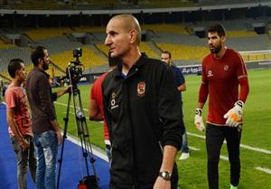 طارق سليمان يشيد بـ"لطفي".. ويكشف ميزة حراس الأهلي