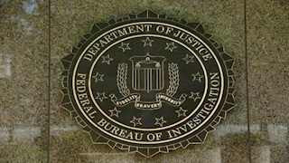 صراصير ومكاتب بلا مقاعد..  فوضى في المكاتب الفدرالية بعد قرار ترامب بإنهاء العمل عن بعد