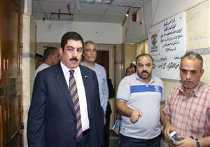 رئيس جامعة بني سويف يتفقد المستشفى الجامعي