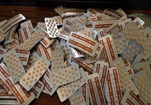 ضبط 550 قرص أومتريل وفرد خرطوش بحوزة عاطل في الوراق