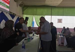 توزيع 206 من بطاقات "تكافل وكرامة" على مستحقيها بدمياط