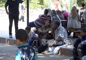 توافد المحتفلين على حديقة الحيوان بالجيزة في ثاني أيام عيد الأضحى 