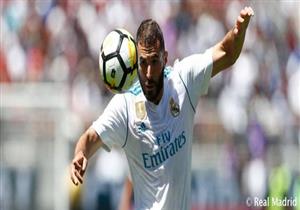 رسميا.. ريال مدريد يمدد عقد بنزيمة
