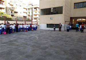 دقيقة حداد على أرواح الشهداء في طابور الصباح بالفيوم