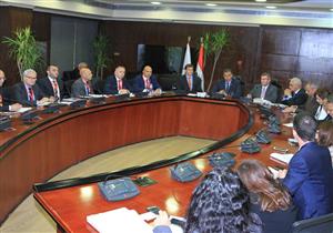 هشام عرفات يبحث مع وفد بريطاني الفرص الاستثمارية في قطاع النقل