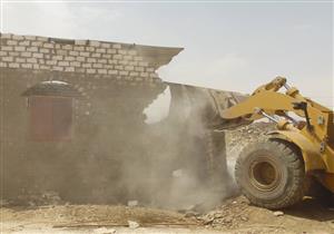 بالصور.. حملة لإزالة التعديات على محاجر الرخام والجرانيت بأسوان