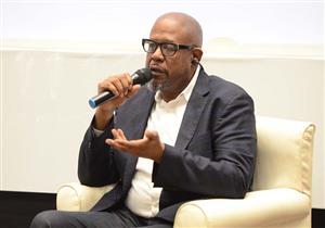 فوريست ويتيكر: أسرتي لم تمتلك مالًا لإلحاقي بالجامعة والتمثيل مهنة عظيمة