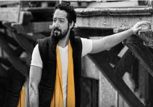 بالفيديو- احتفالًا بالعام الجديد.. حمزة يطلق أغنية "في حاجات"