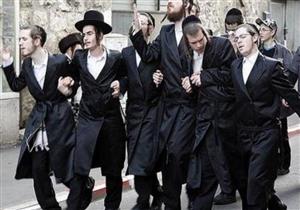 هآرتس: عاهرات وفياجرا.. كيف أغوت منظمة يهودية فلسطينيين لبيع ممتلكاتهم في القدس؟