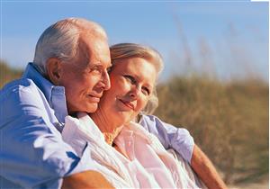 هل النساء أقل عرضة للأمراض ويعشن أكثر من الرجال؟