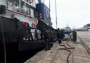 بالصور- ترسانة بورسعيد تنهي أعمال صيانة القاطرة "مصاحب 1"