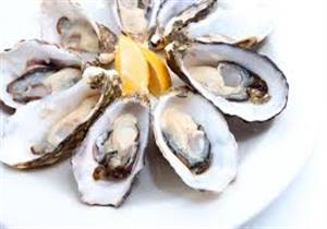 وجبة "محار نيء"تسبب في إنهاء حياة سيدة أمريكية