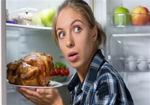 اكتشاف سر زيادة الرغبة في تناول الطعام ليلًا