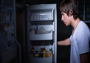 سر زيادة الرغبة في تناول الطعام ليلاً