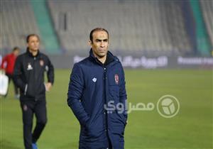 سيد عبد الحفيظ عن مشجع الزمالك القادم من ألمانيا : "تصرفه غريب ومشبوه"