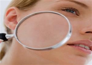 باحثون: مرضى كورونا يعانون من مشاكل جلدية لفترة قد تستمر 5 شهور