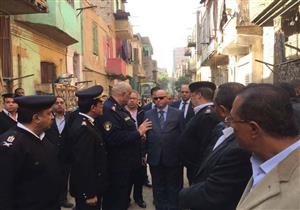 بالفيديو والصور.. الأمن يزيل سوق "الليمون" العشوائي بميدان المطرية