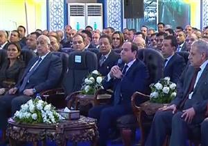 السيسي لوزير النقل: "احموا المصريين من القتل في وصلة أسيوط سوهاج"