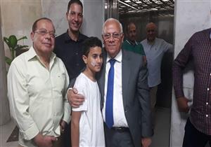 محافظة بورسعيد تتحمل نفقات علاج تلميذ اعتدى عليه زميله خارج المدرسة