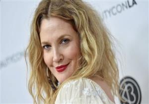 وكالة الأهرام للإعلان: مشاكل في الترجمة وراء اللبس في مقابلة درو باريمور​ مع مجلة مصر للطيران