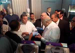 وزير قطاع الأعمال يتعهد بضخ استثمارات ضخمة لشركة غزل المحلة 