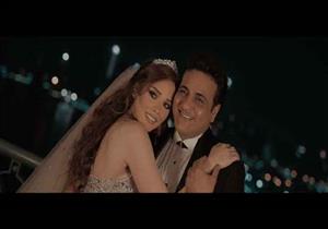 بالصور- رحيم يستعين بمشاهد زفافه على أنوسة كوتة في "أنا فيا اللي مكفيني"‎